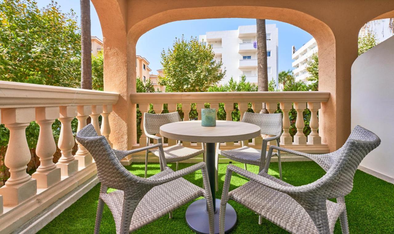 Apartamentos S'Olivera Canyamel  Exteriör bild