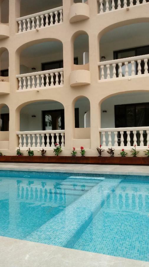 Apartamentos S'Olivera Canyamel  Exteriör bild