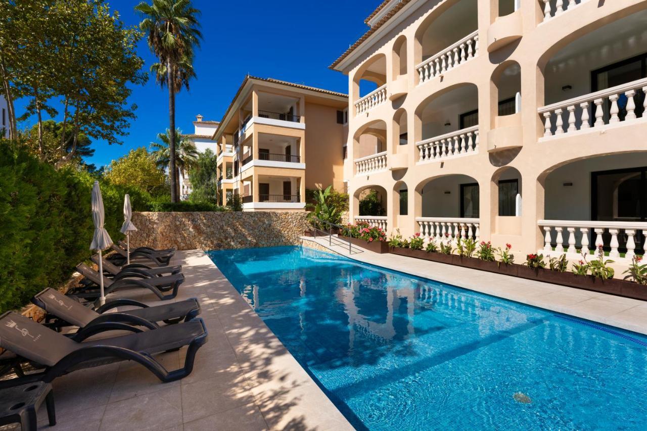 Apartamentos S'Olivera Canyamel  Exteriör bild